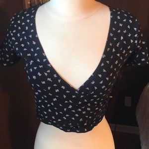 Brandy Melville cropped wrap short sleeve tee